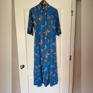 Vintage 1960s Vanity Fair Butterfly Print Nylon Nightgown Robe Set Petite PTE